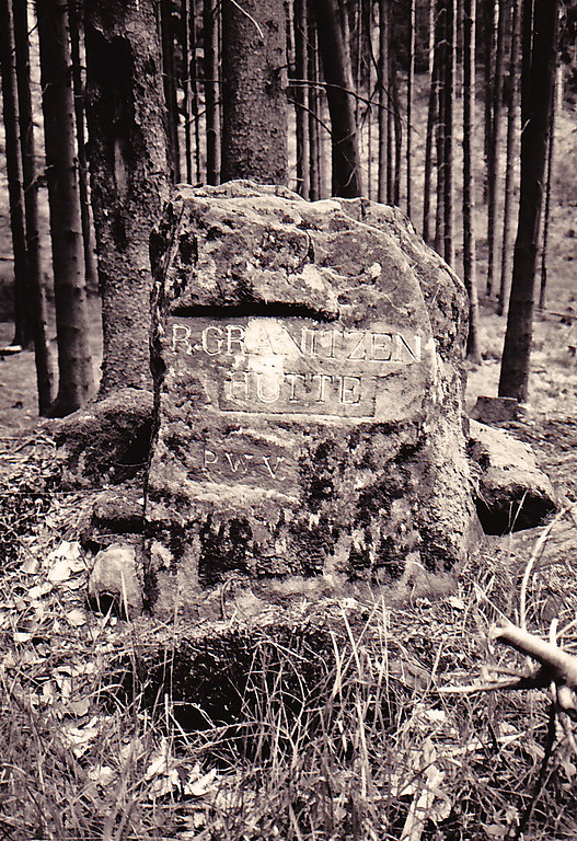 Ritterstein Nr. 40 "R. Granitzenhütte" im Horbachtal (1993)