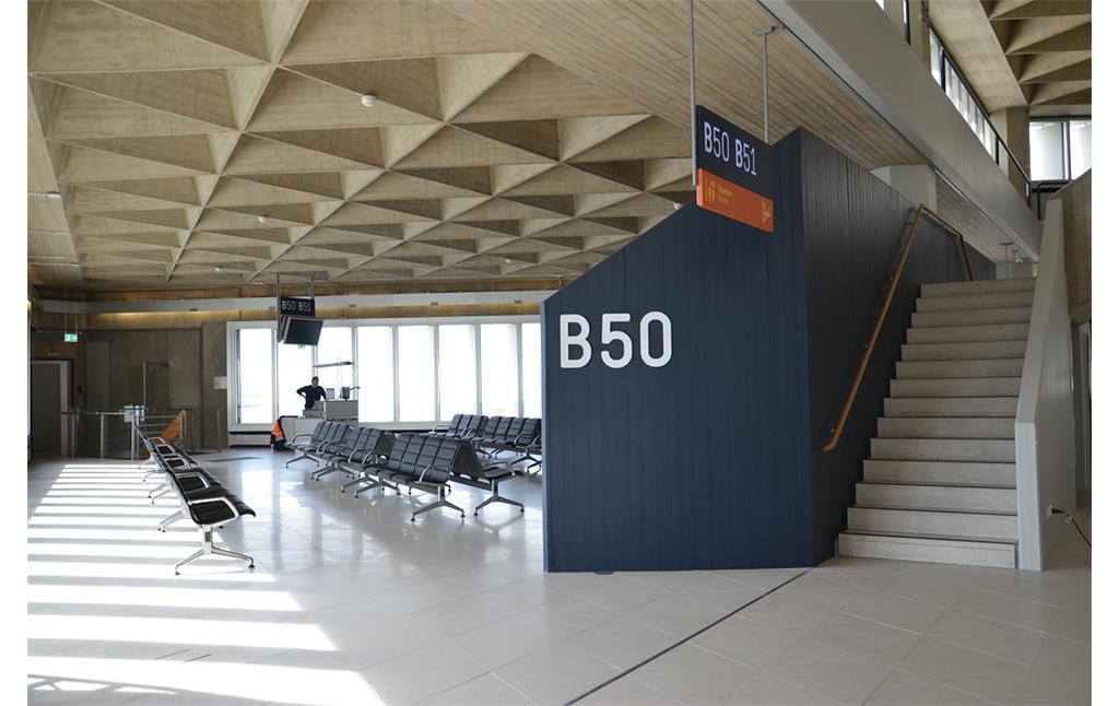 Stern B des Terminals 1 des Flughafens Köln/Bonn (2014).
