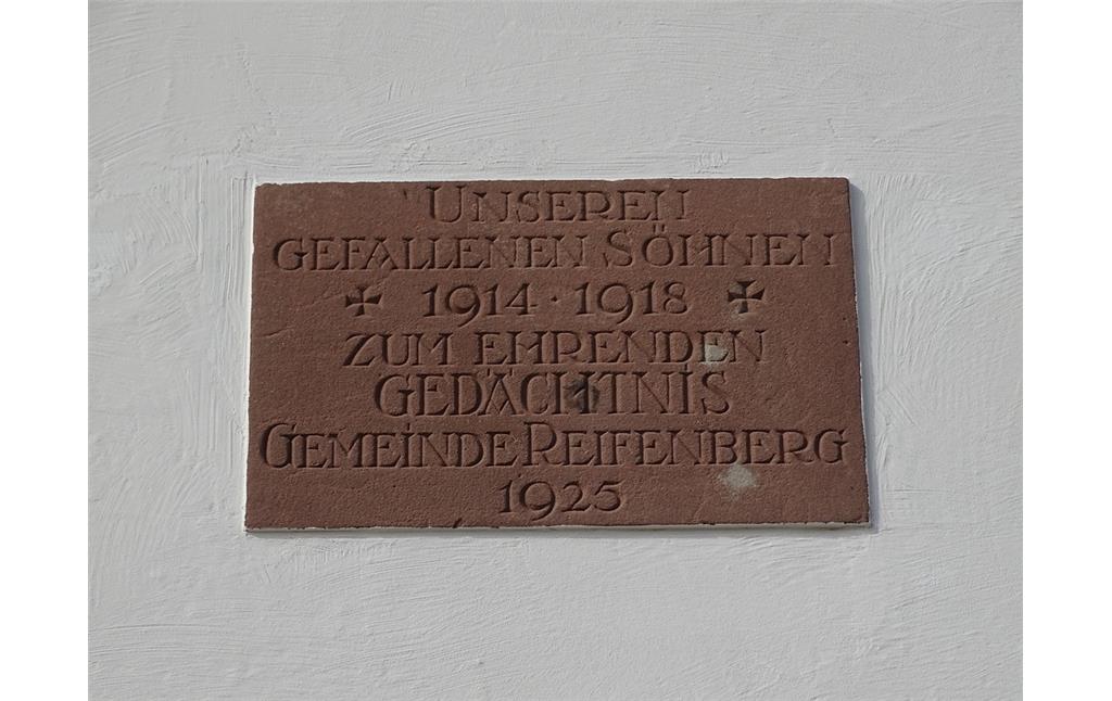 Gedenktafel auf dem Häselberg bei Reifenberg (2018)