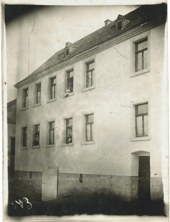Wohnhaus Maistraße 4 in Koblenz-Lay