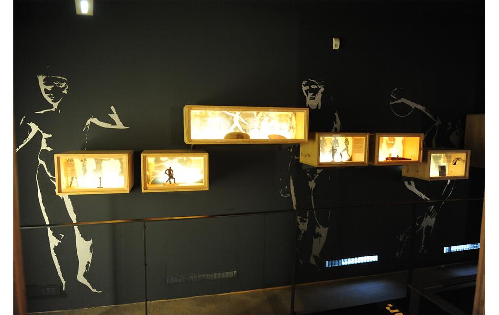 Ausstellungsobjekte im Deutschen Sport und Olympiamuseum in Köln-Altstadt-Süd (2010).