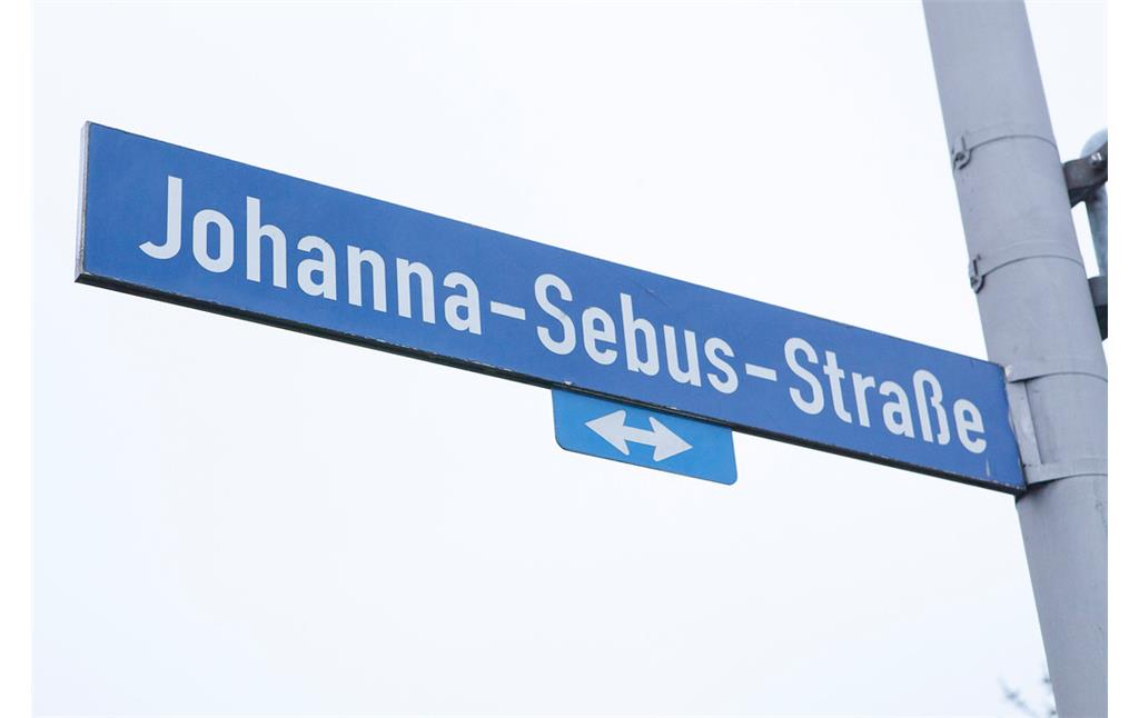 Straßenschild der Johanna-Sebus-Straße in Kleve-Wardhausen (2015)