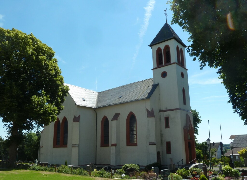 Katholische Pfarrkirche St. Luzia in Eschfeld
