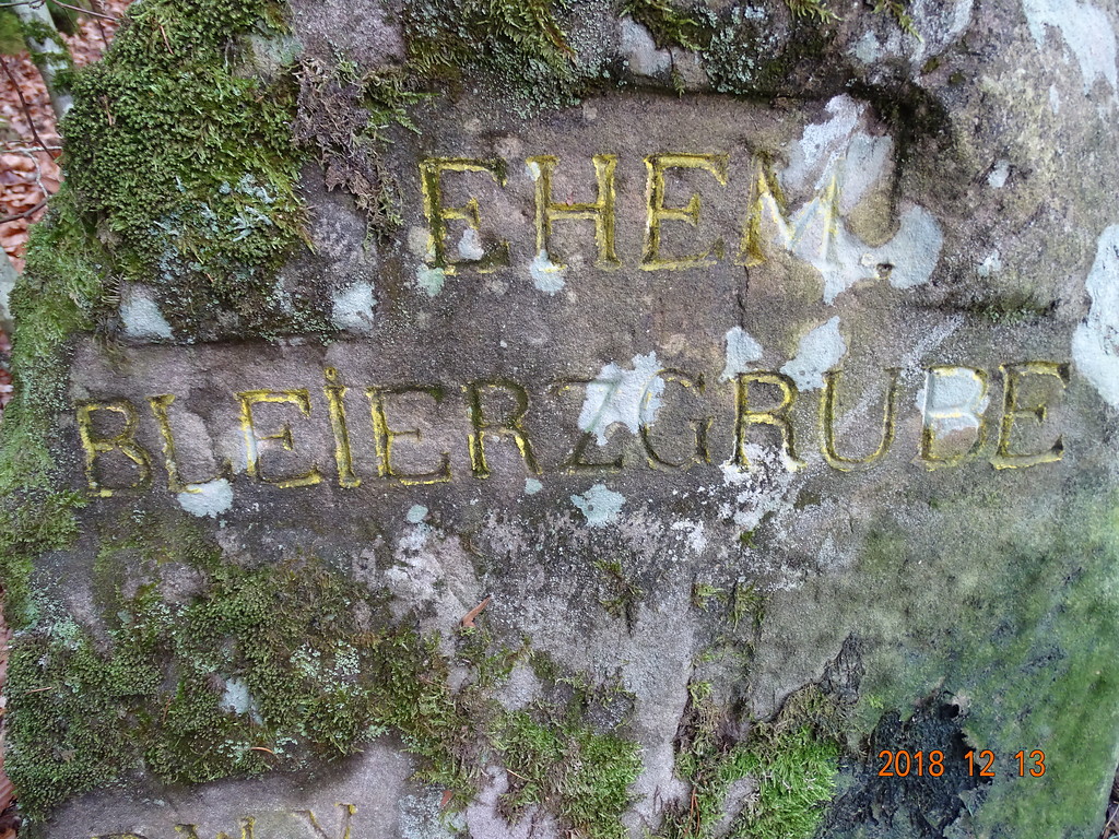 Ritterstein Nr. 29 "Ehem. Bleierzgrube" am Seehofweiher (2018)