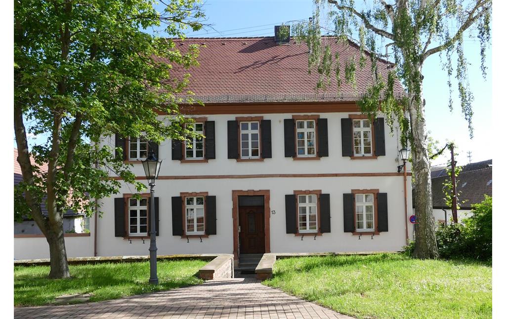 Das barocke Pfarrhaus in Kirrweiler (2021)