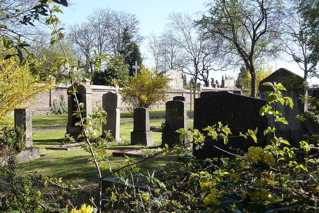 Gräberfeld des jüdischen Friedhofs in der Koblenzer Straße in Andernach (2010)