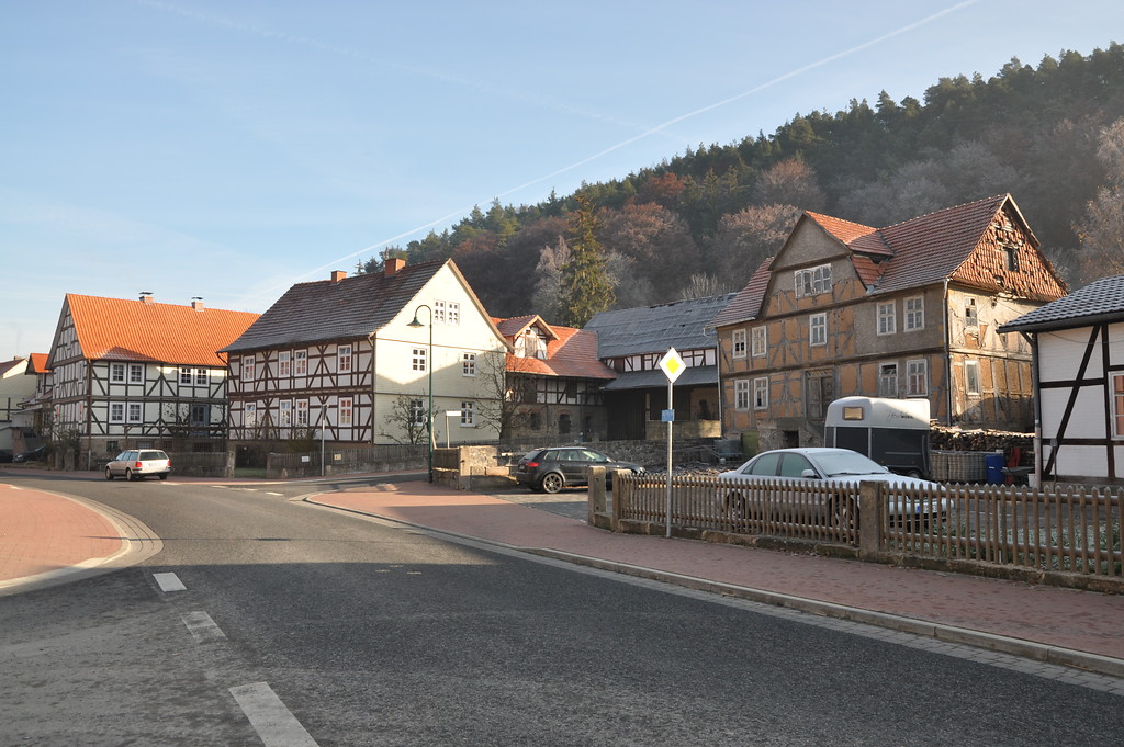 Homberger Straße in Wichte, Gemeinde Morschen (2011)