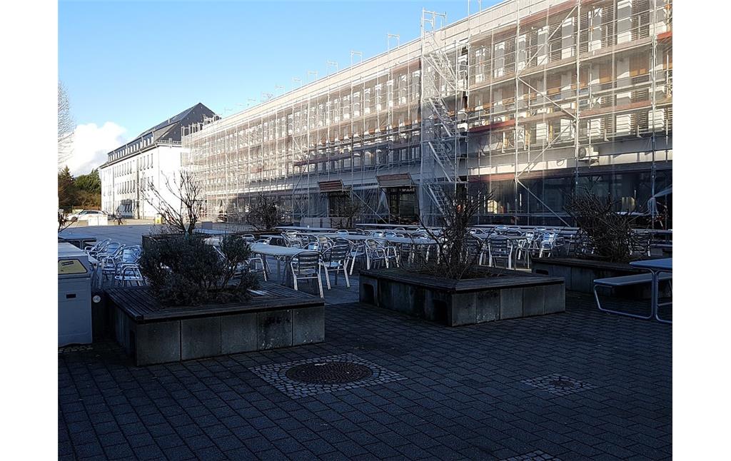 Mikadoplatz des Campus Koblenz der Universität Koblenz-Landau (2017).