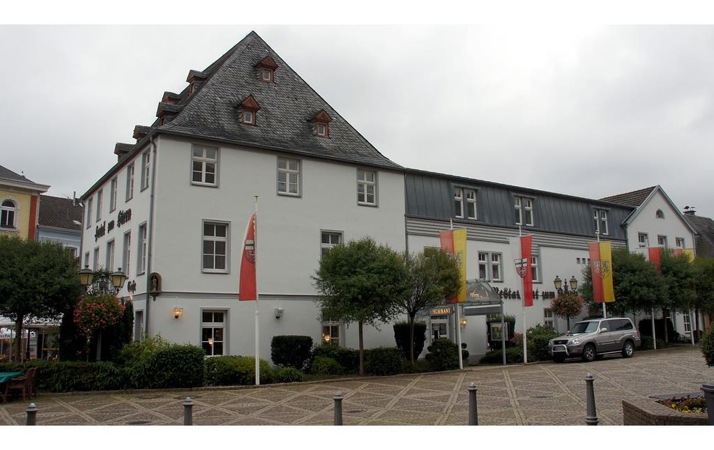 Hotel zum Stern in Ahrweiler, Seitenansicht (2015)