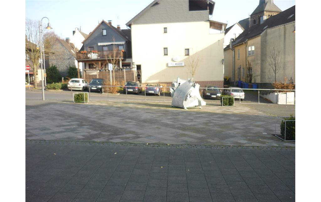 Der Synagogenplatz in Hamm an der Sieg (2009).