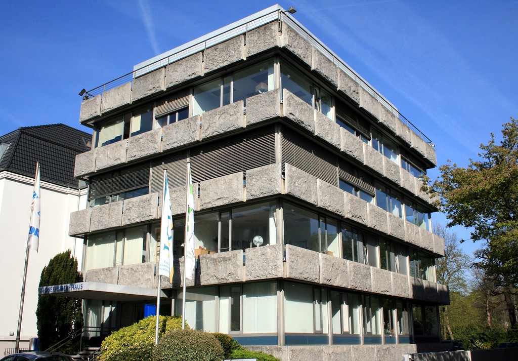 Gebäude der ehemaligen Kanzlei der Belgischen Botschaft, Kaiser-Friedrich-Straße 7 in Bonn (2015)