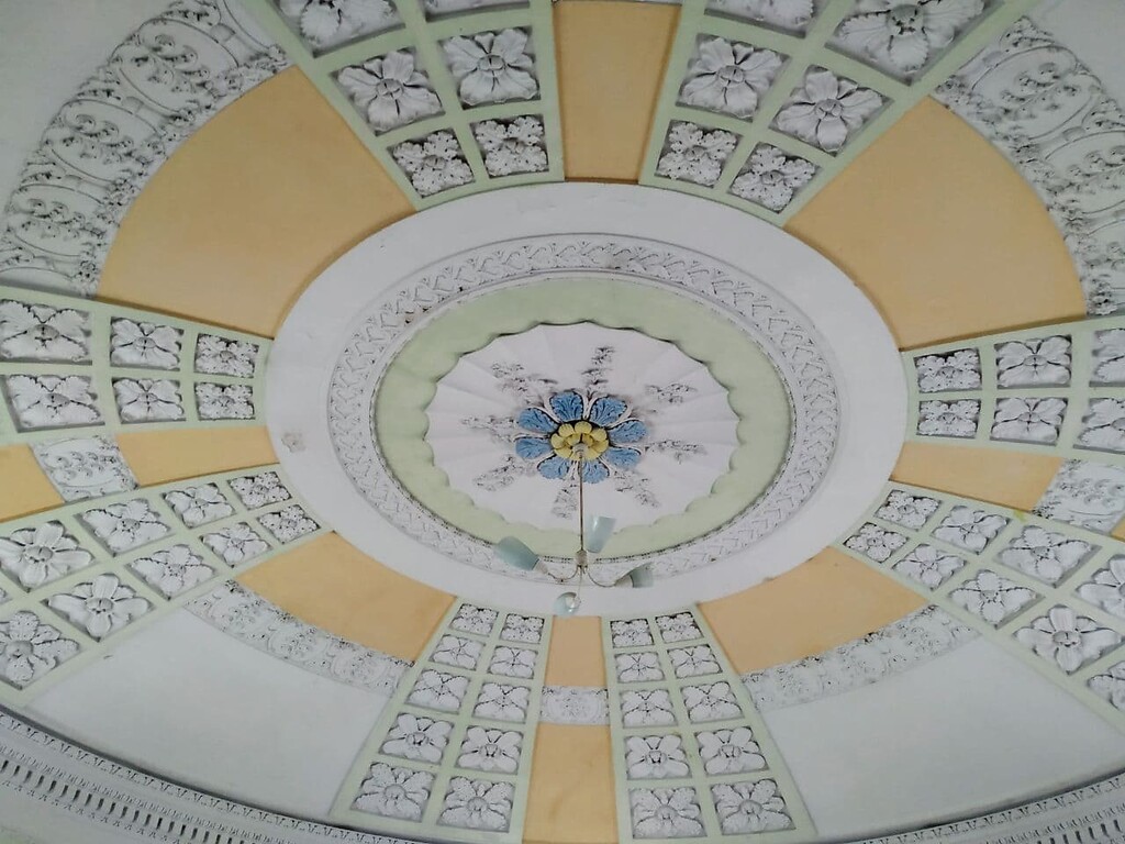 Plafond in the interior of the palace, located in a room on the second floor of the tower of Strakhotsky Palace (2021)