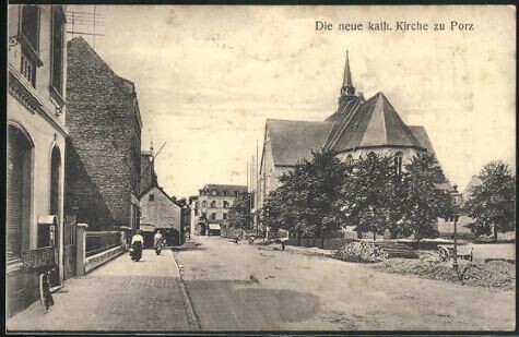 Eine historische Postkarte aus dem Jahr 1912 zeigt die neugebaute Kirche St. Josef an der Bahnhofstraße, die damals noch keine Fußgängerzone war.