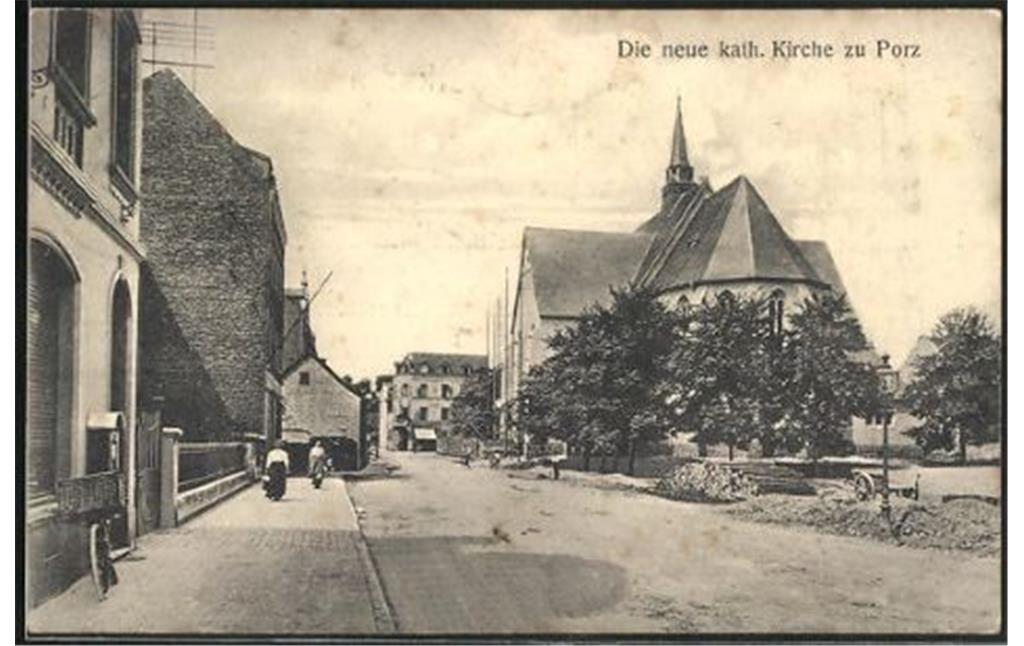 Eine historische Postkarte aus dem Jahr 1912 zeigt die neugebaute Kirche St. Josef an der Bahnhofstraße, die damals noch keine Fußgängerzone war.