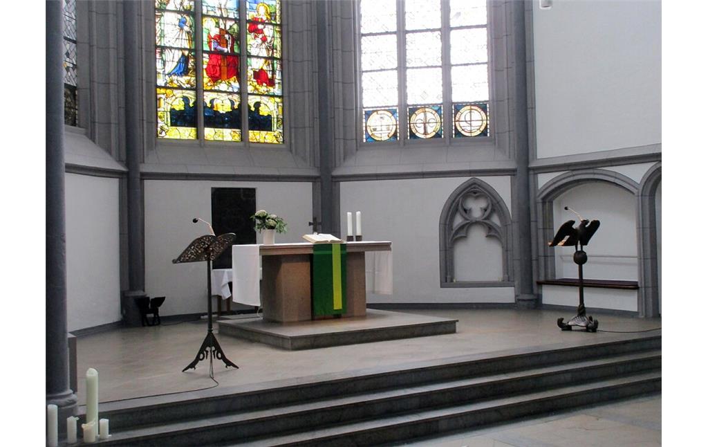 Der Altarraum der evangelischen Antoniterkrche in der Kölner Schildergasse in Altstadt-Nord (2020)