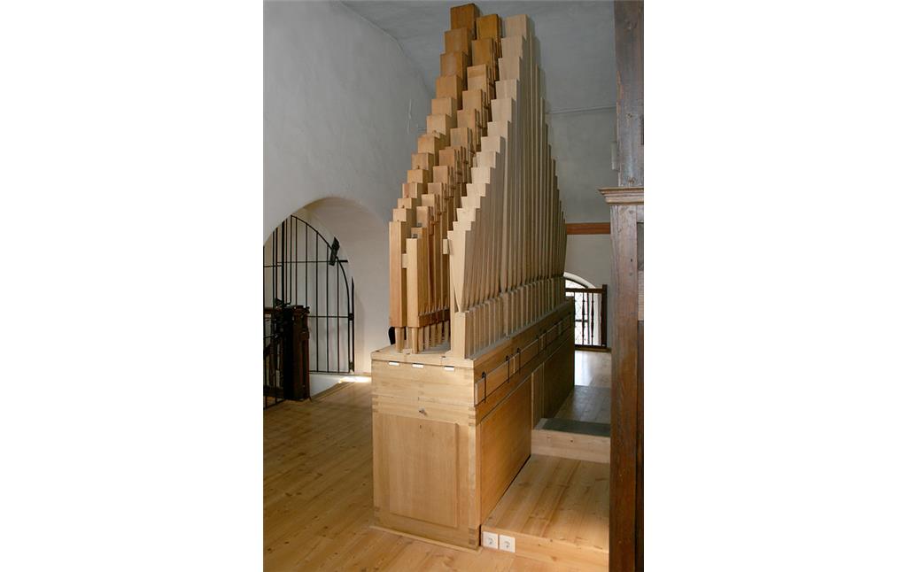 Rückpositiv der Orgel in der Versöhnungskirche in Buschhoven (2008)