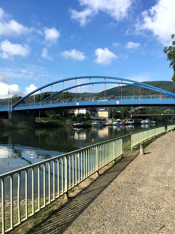 Die Rudi-Geil-Brücke in Lahnstein (2016)