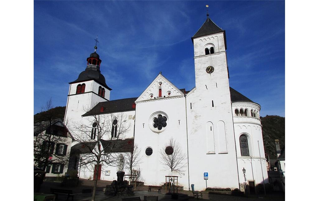 Blick auf die Südseite der einstigen Stiftskirche Sankt Castor und heutigen Pfarrkirche von Karden (2020).