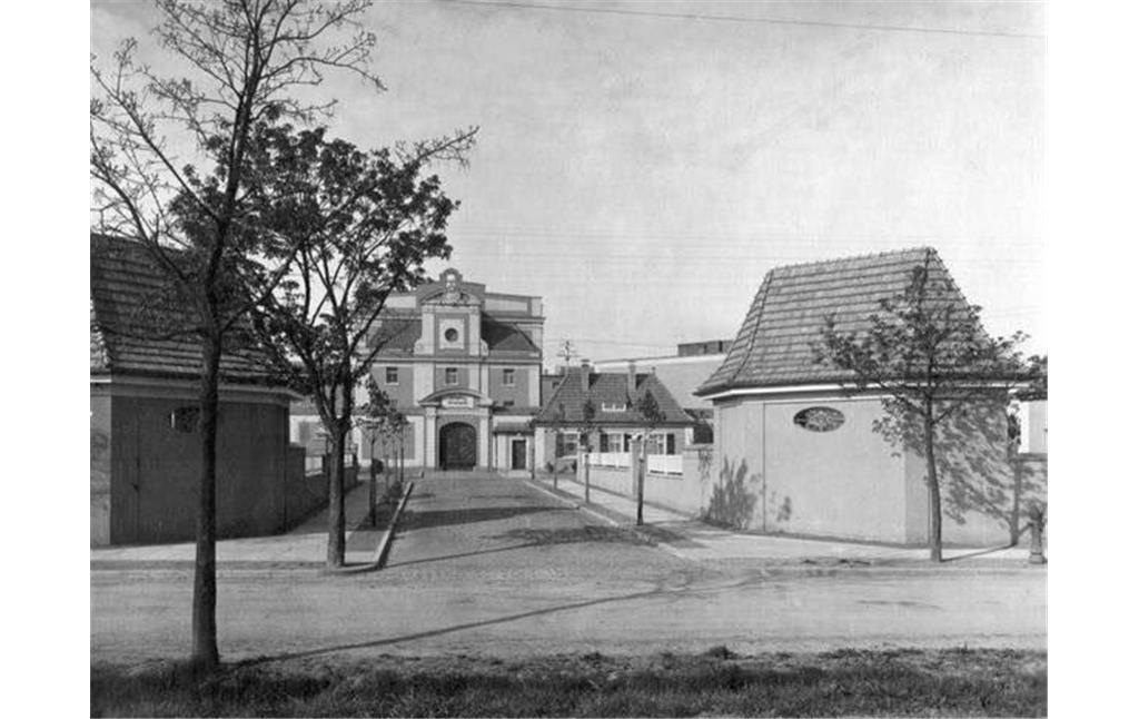 Undatierte historische Aufnahme von der Einfahrt zum Zuchthaus Rheinbach.