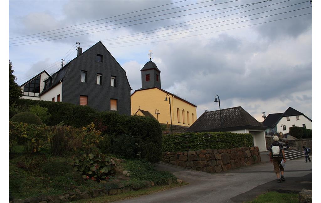Pfarrkirche St. Chrysantius und St. Daria in Welcherath (2010)