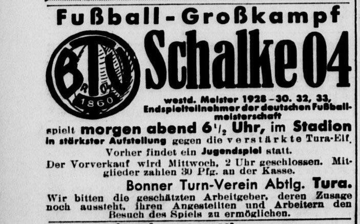 Anzeige für das als "Fußball-Großkampf" angekündigte Spiel im Stadion Bonn zwischen der Elf des "TuRa" und der Meistermannschaft des FC Schalke 04, in dem die Bonner am 9. August 1933 mit 2:4 unterlegen waren. Ausschnitt aus dem General-Anzeiger vom 8. August 1933.