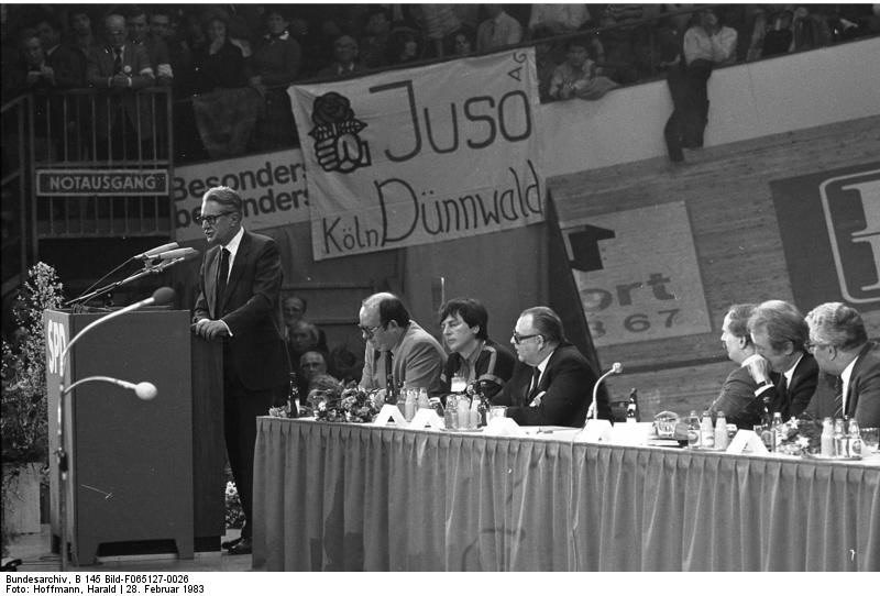 SPD-Wahlkundgebung in der Sporthalle Köln-Deutz (1983).