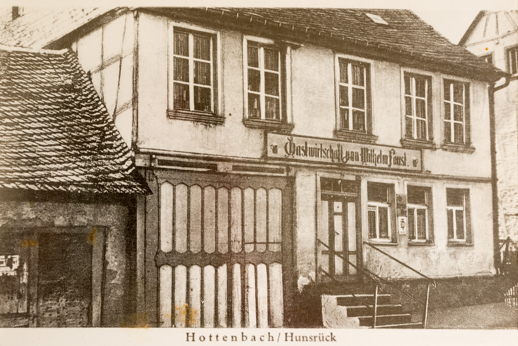 Historische Ansicht des Gasthauses Faust in der Ringstraße 19 in Hottenbach (um 1920)