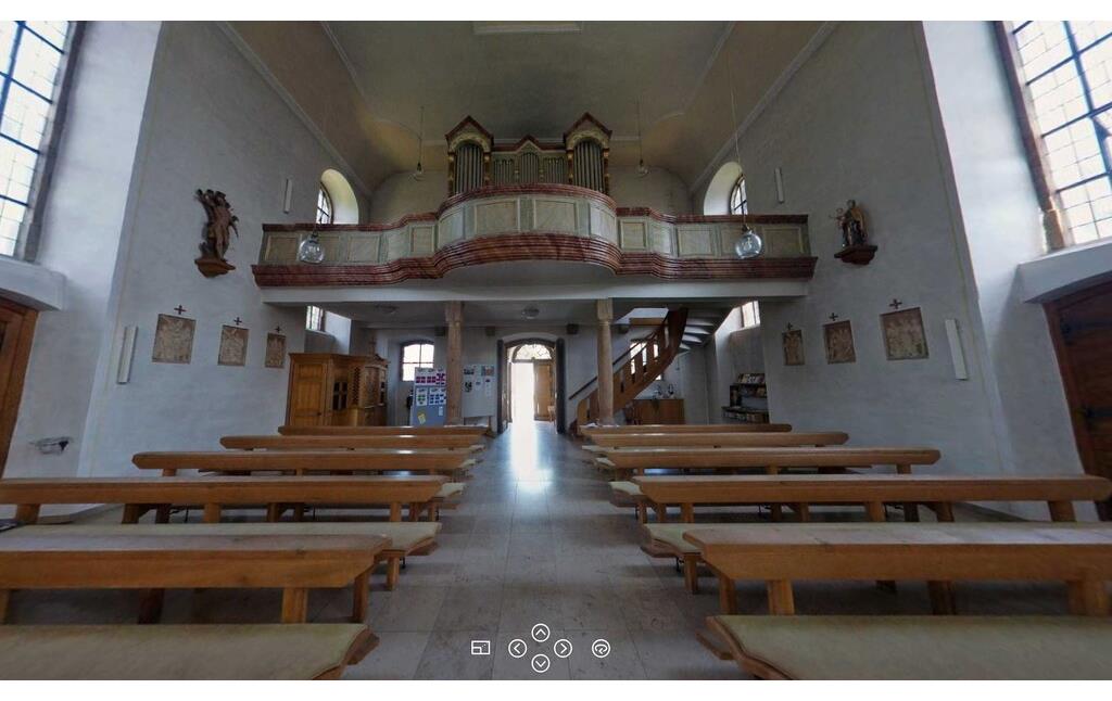 Panoramaaufnahme des Innenraums der Kirche (2020)