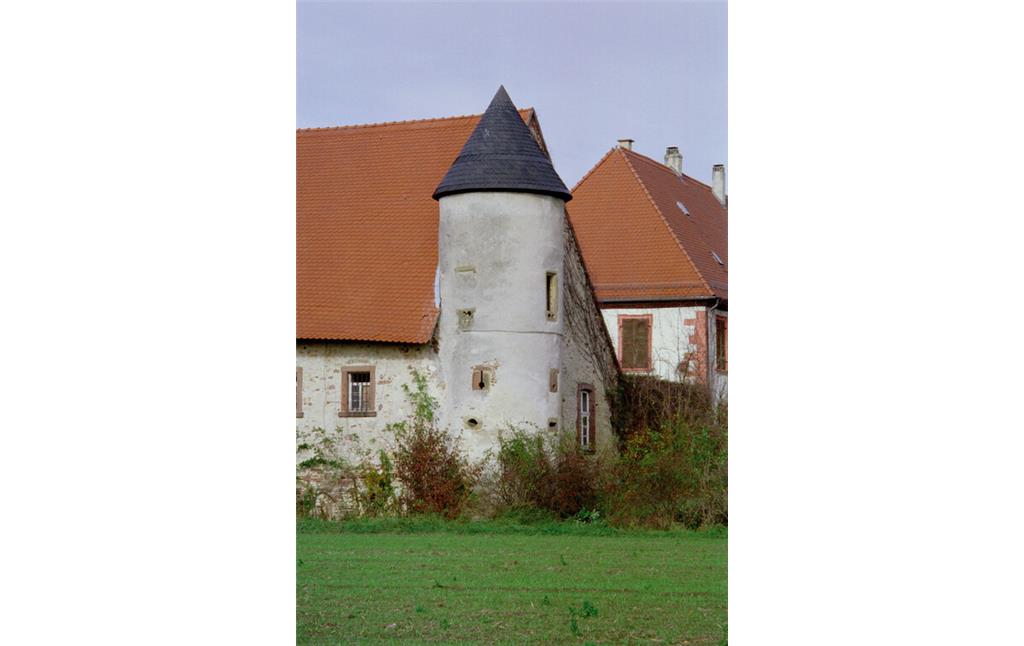Südöstlicher Eckturm von Burg Dirmstein