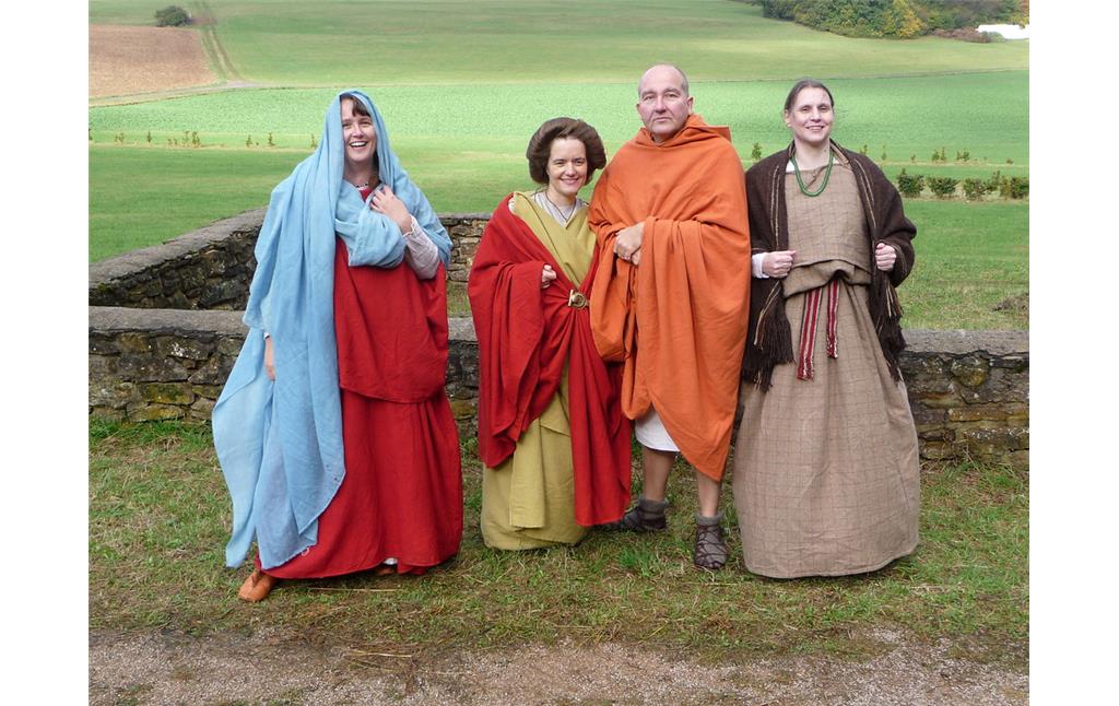 Akteure in römischer Kleidung (2012)