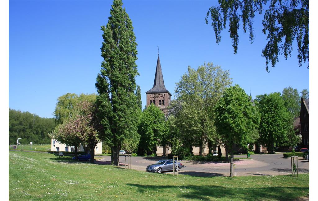 Katholische Kirche St. Johannes in Bislich (2016)