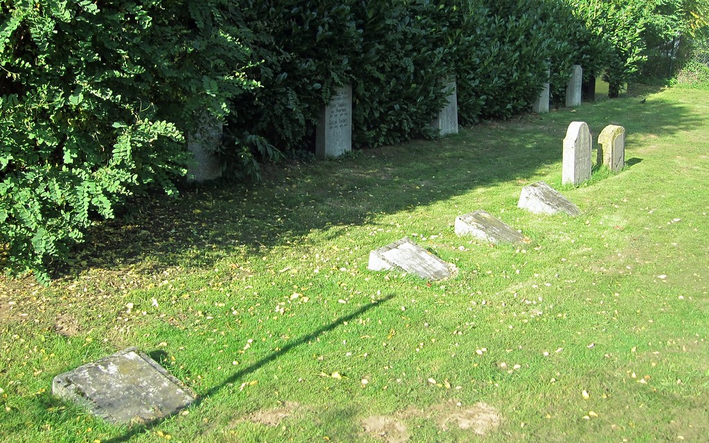Gräberfeld auf dem Judenfriedhof Akazienweg in Nettetal-Kaldenkirchen (2013)