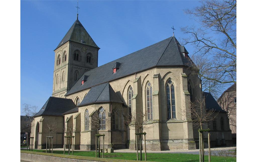Die Wallfahrtskirche St. Mariä Himmelfahrt in Wesel-Ginderich (2007).