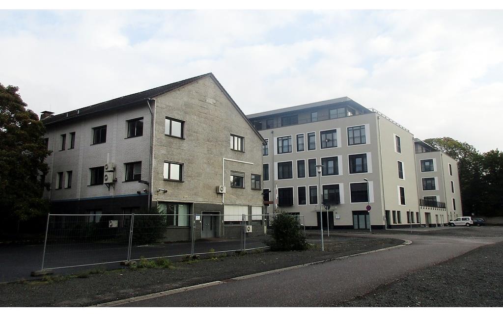 Ehemalige Verwaltungsgebäude der Penaten-Werke in Rhöndorf, heute als "Honnefer-Business-Park" genutzt (2016).