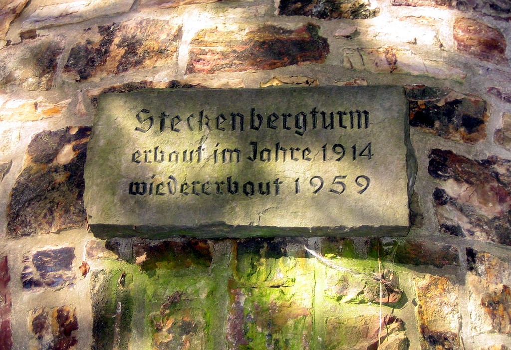 Tafel am Steckenberg-Turm im Neuenahrer Wald (2015)