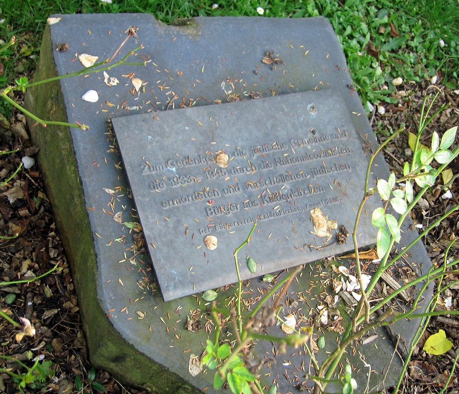 Gedenkstein des Bürgervereins auf dem älteren Judenfriedhof Jahnstraße in Nettetal-Kaldenkirchen (2013)