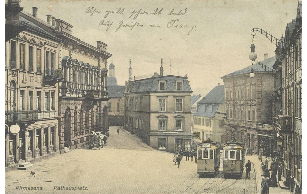 Historische Fotografie der Hauptstraße in Pirmasens mit dem Bankhaus Schneider & Cie. (um 1900)