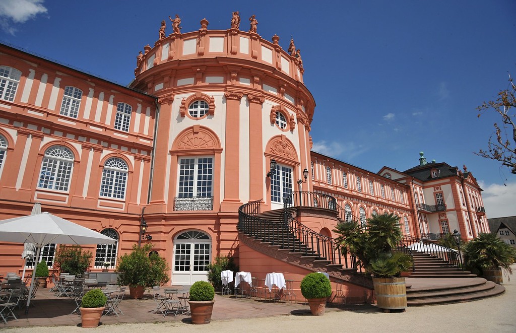 Schloss Biebrich: Rheinfront, Rotunde, Ostgalerie und Ostpavillon (2012)