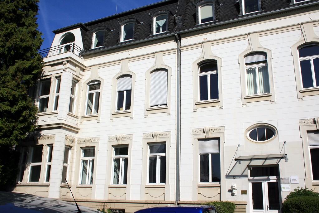 Wohnhaus Kaiser-Friedrich-Straße 11/13 in Bonn (2015).