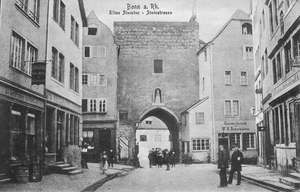 Historische Postkarte aus Bonn mit der Sternstraße und dem Sterntor an seinem ursprünglichen Standort (vor 1898)
