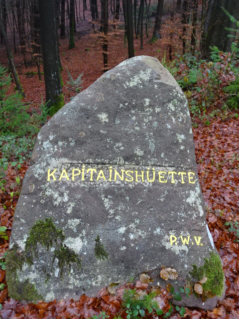 Ritterstein Nr. 79 Kapitainshüette südwestlich vom Eschkopfturm