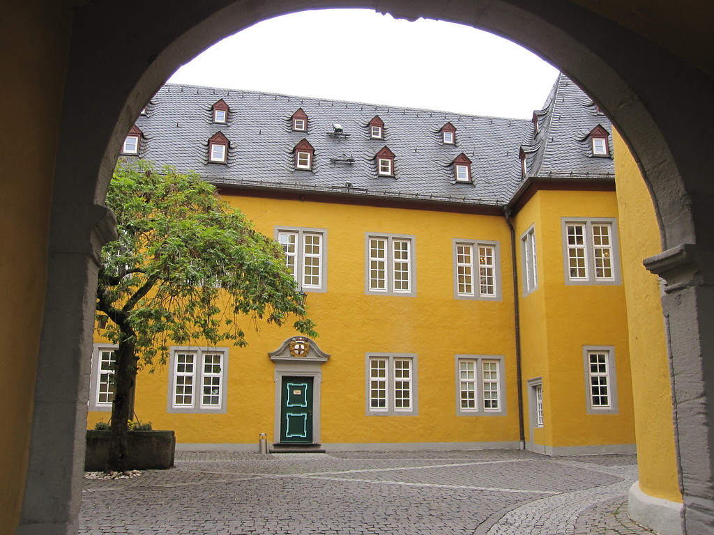 Blick in den Innenhof von Schloss Montabaur (2013)