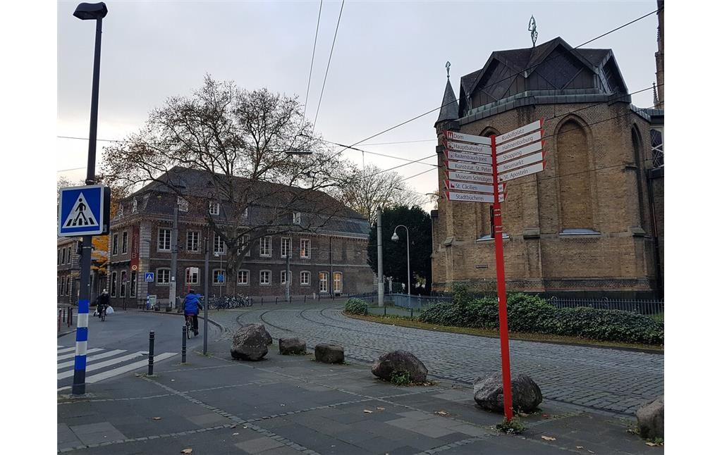 Der Mauritiuskirchplatz in Köln Altstadt-Süd (2021)