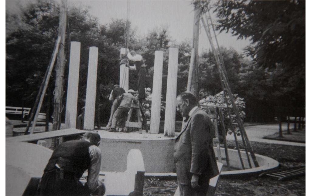 Bau des Brunnentempels im Kurpark Bad Vilbel (1937)