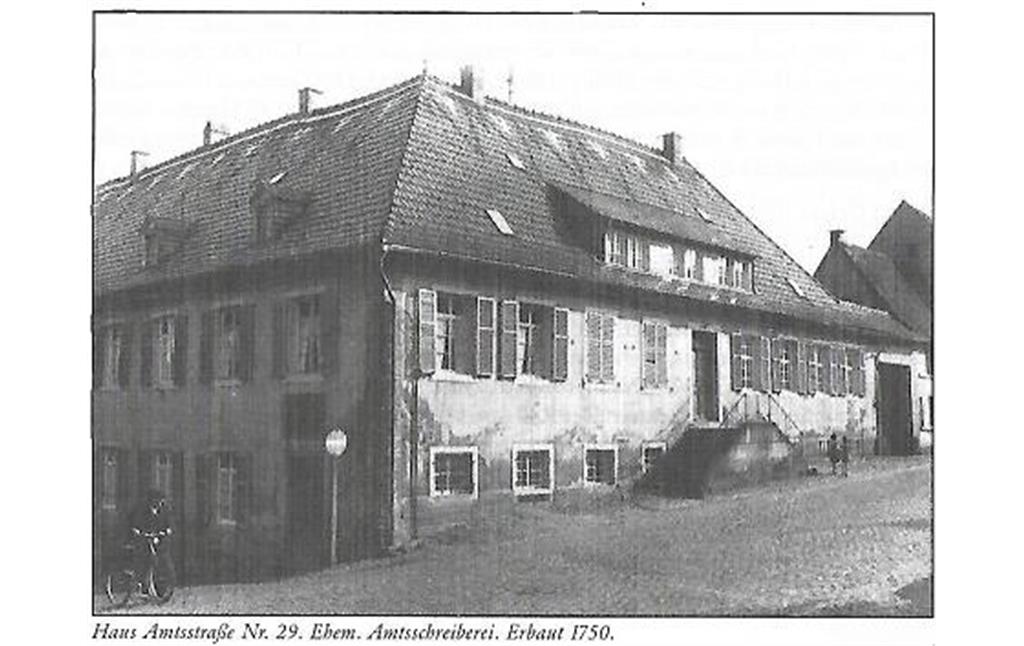 Historische Aufnahme des Geburtshauses Neumayers