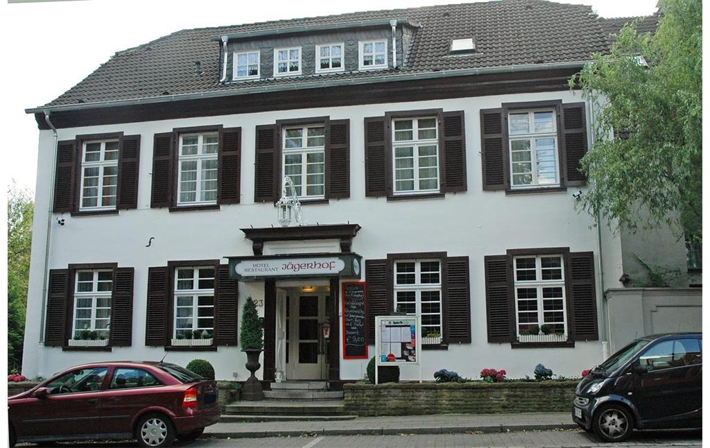 Hotel Jägerhof, Wohnhaus (Stadt Essen Baudenkmal Nummer 258):  Hauptstraße 23, Essen Kettwig