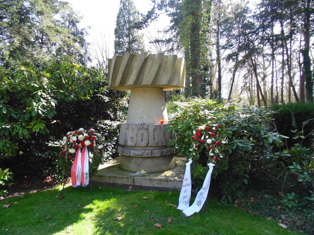 Grabstätte Hans Böcklers auf dem Friedhof Melaten (2020)