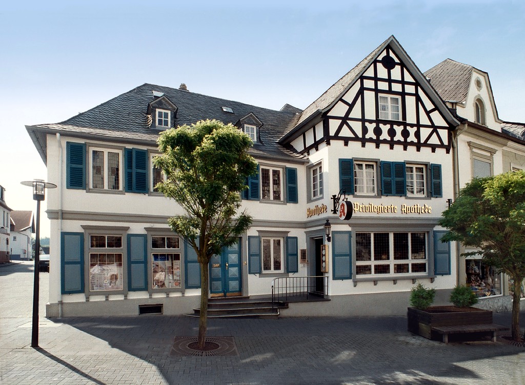 Das Gebäude der "Privilegierten Apotheke" in Altenkirchen (2015)
