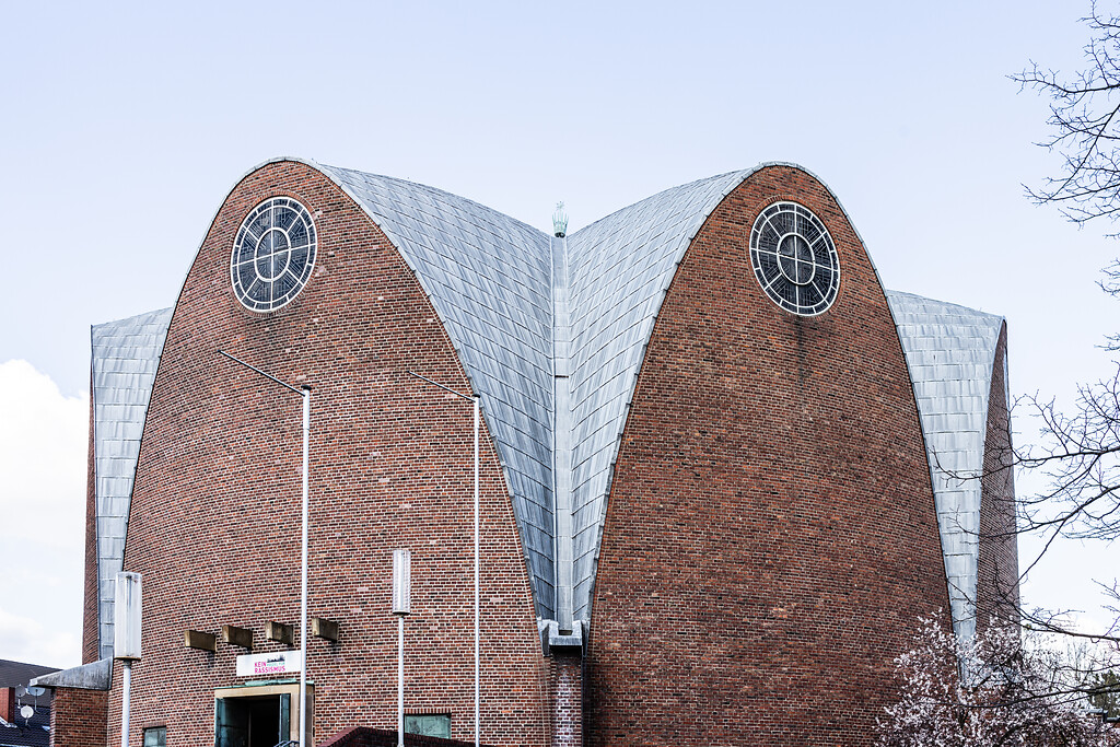 Kirche St. Engelbert in Köln-Riehl (2021)