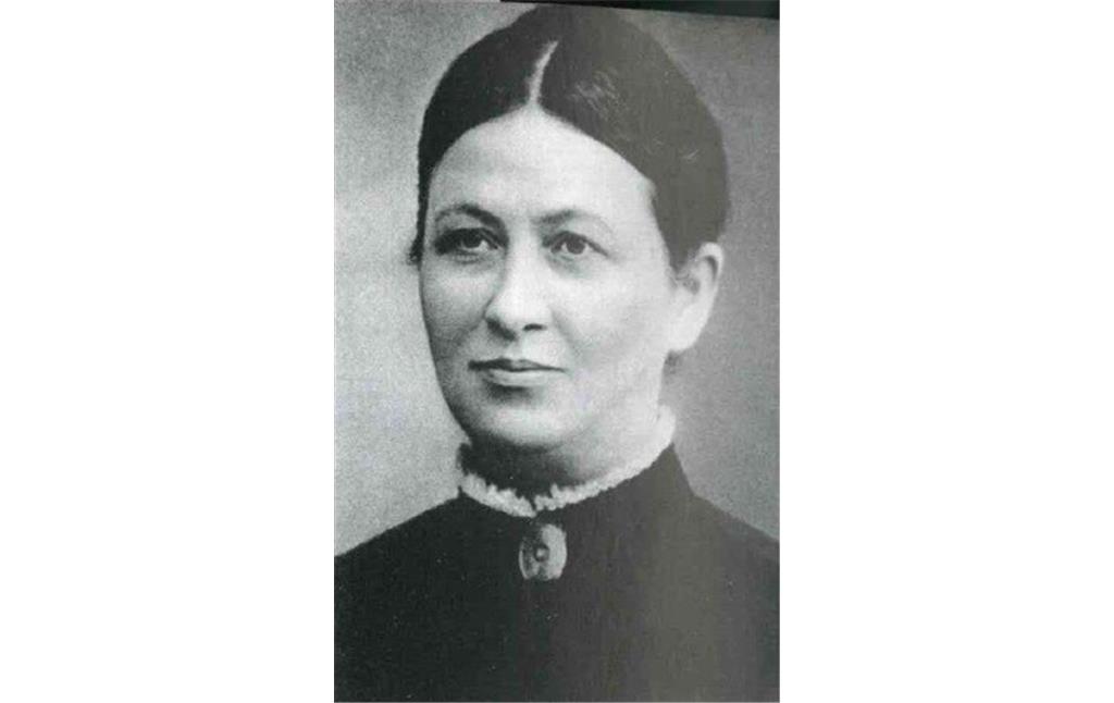 Henriette Kopp, Ehefrau des Unternehmers Ludwig Kopp, der den Familienbetrieb Kopp in Pirmasens in erster Generation führte (Ende 19. Jahrhundert)